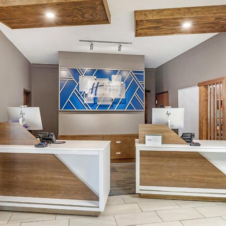 Holiday Inn Express Hotel And Suites Alice By Ihg Exterior foto