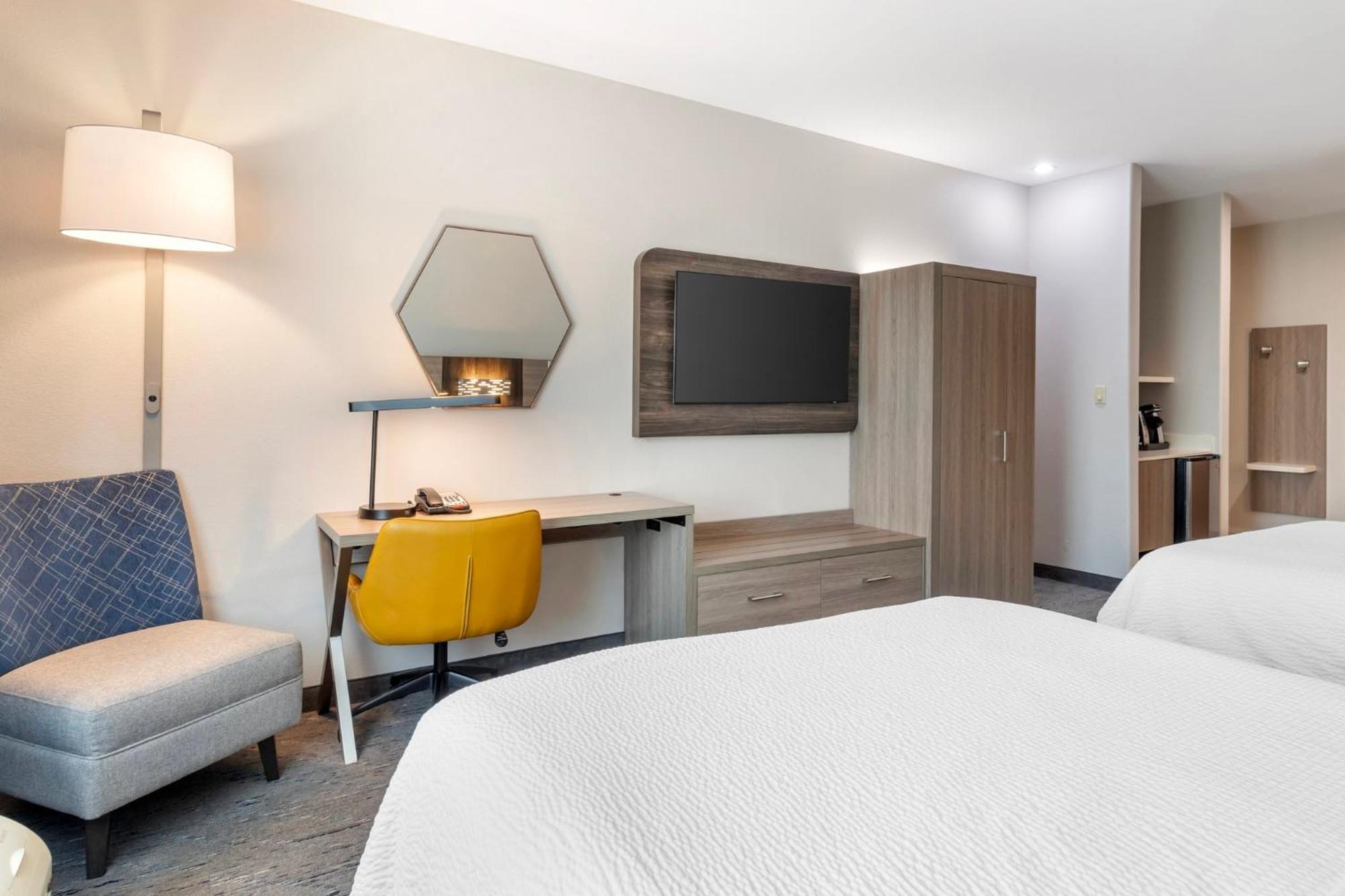 Holiday Inn Express Hotel And Suites Alice By Ihg Exterior foto