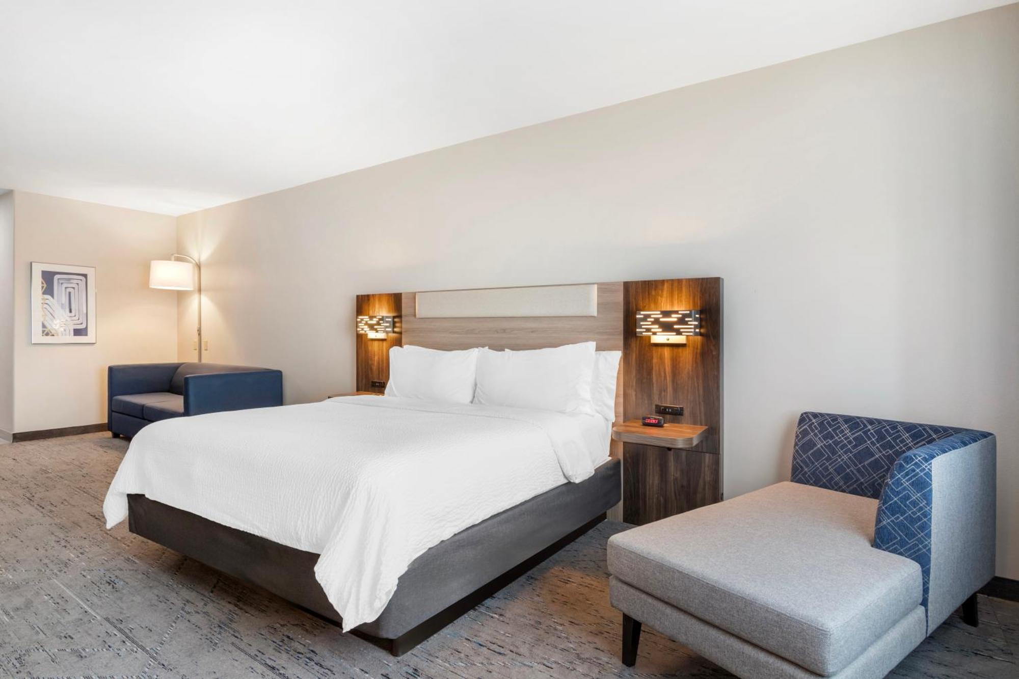 Holiday Inn Express Hotel And Suites Alice By Ihg Exterior foto