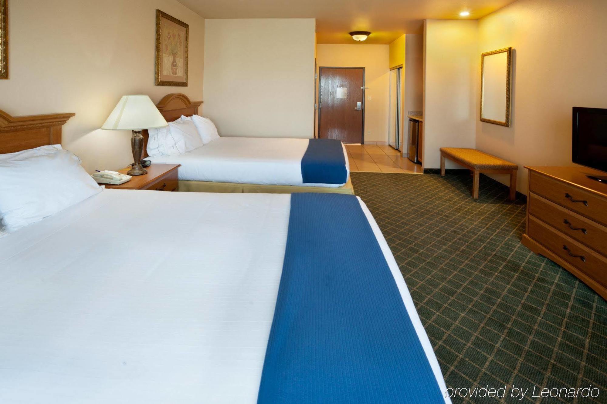 Holiday Inn Express Hotel And Suites Alice By Ihg Exterior foto